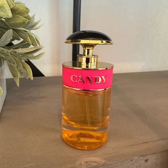 Prada Pink and Gold Body Wash - Picture 1 of 5
